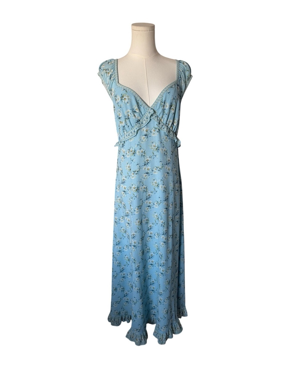 Max Studio sweetheart neck floral cap sleeve maxi dress